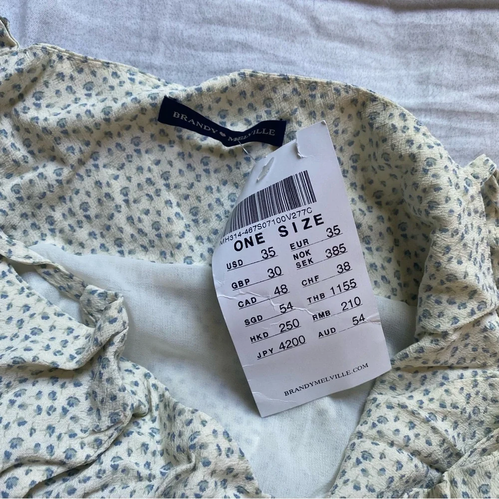 Brandy Melville Colleen Dress - Picture 4 of 4